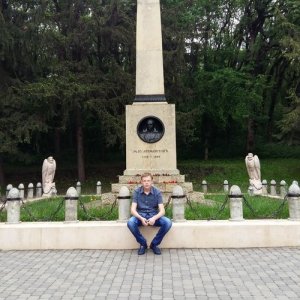 сазыкин , 28 лет