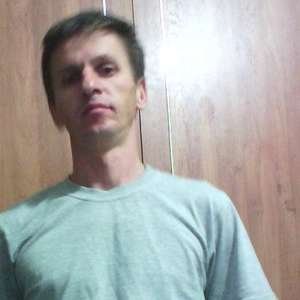 Макс , 48 лет