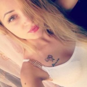 Оленька Иванова, 29 лет