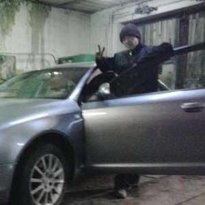 Владимирович , 44 года