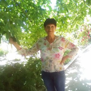 Eugenia , 57 лет