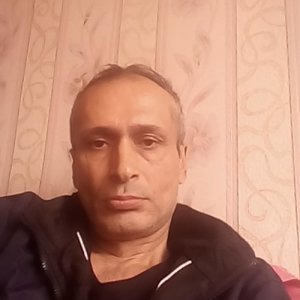 Али , 60 лет