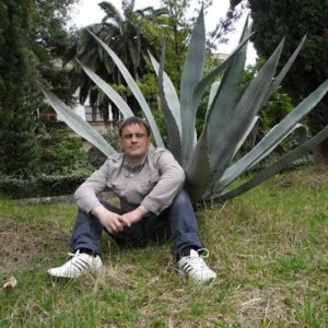 Валера симакин, 44 года