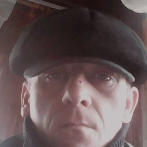 Владимир , 42 года