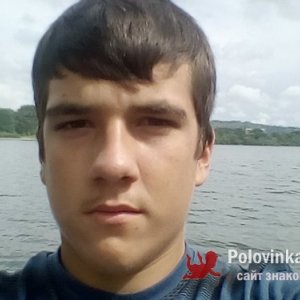Дмитрий Черемнов, 25 лет