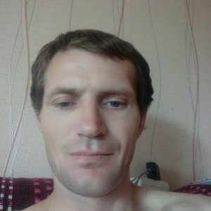 Геннадий , 42 года