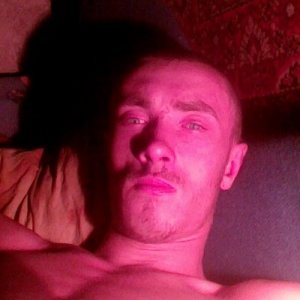 Денис , 27 лет