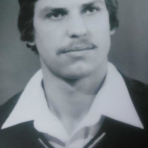 Александер Александр, 62 года