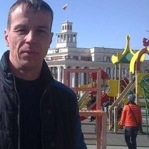 Денис Cанкин, 48 лет