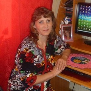 Лариса , 53 года