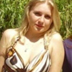 Олена , 40 лет
