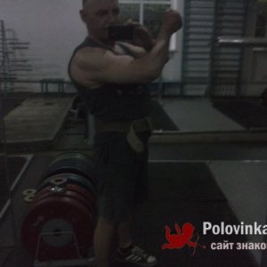 ЭДУАРД Лесов, 54 года
