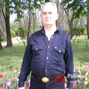Sasha , 59 лет
