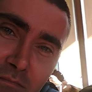Demon , 44 года