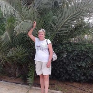 Зинаида , 71 год