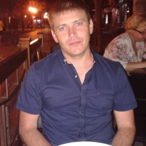 Роман , 44 года