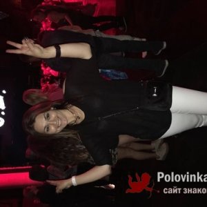 Olena , 54 года