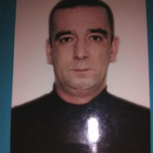 Равиль , 52 года