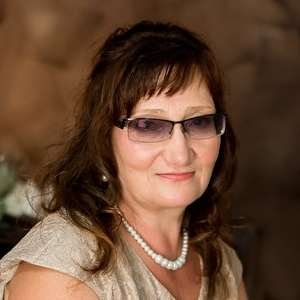 Alina , 60 лет