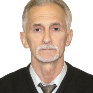 Васильевич , 71 год