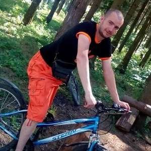 Иван лунин, 42 года