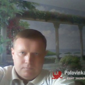 Александр Пилипенко, 48 лет
