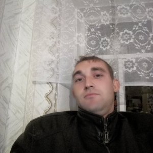 Юра лопаткин, 32 года