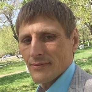 Виктор , 50 лет