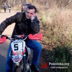 Денис тюляев, 48 лет