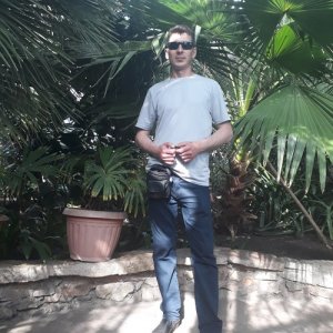 Анатолий , 44 года