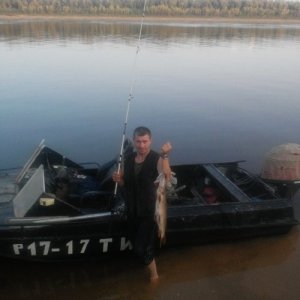 Евгений Велижанин, 44 года