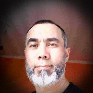 Adbulloh , 54 года