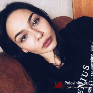 Оленька Омельченко, 25 лет